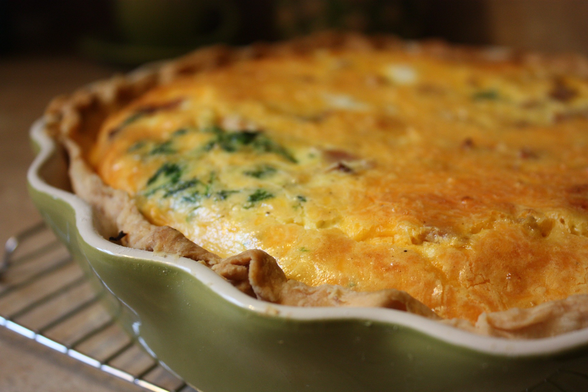 Summer and very tasty, this savory pie is prepared in less than 20 minutes and is becoming popular