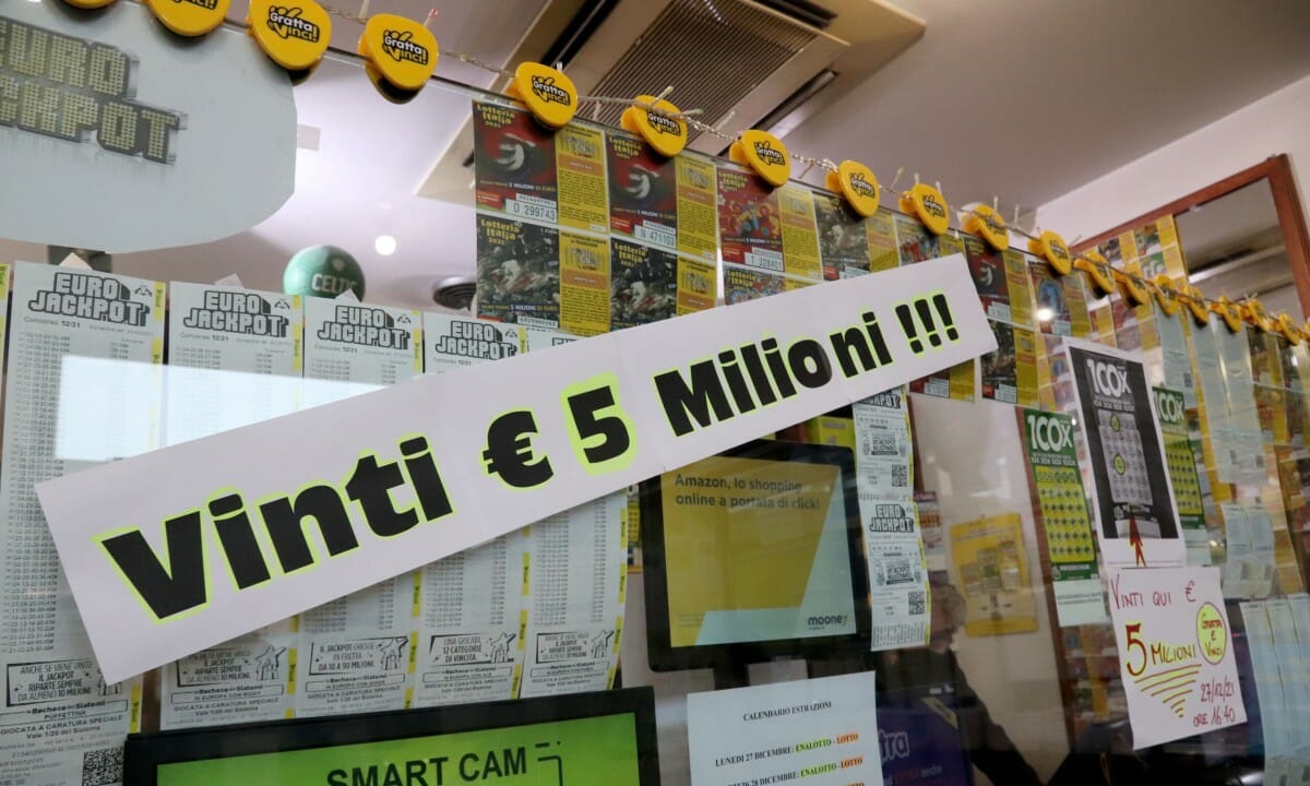 Quali Gratta e Vinci da 5, 10 e 20 euro sono i più fortunati e come  scegliere quale comprare per sbancare